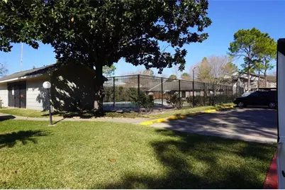 8801 Hammerly Boulevard #1905, Houston, TX 77080 - Photo 17