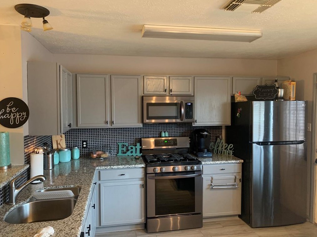 4929 Ricky St, Houston TX  77033-4303 exterior