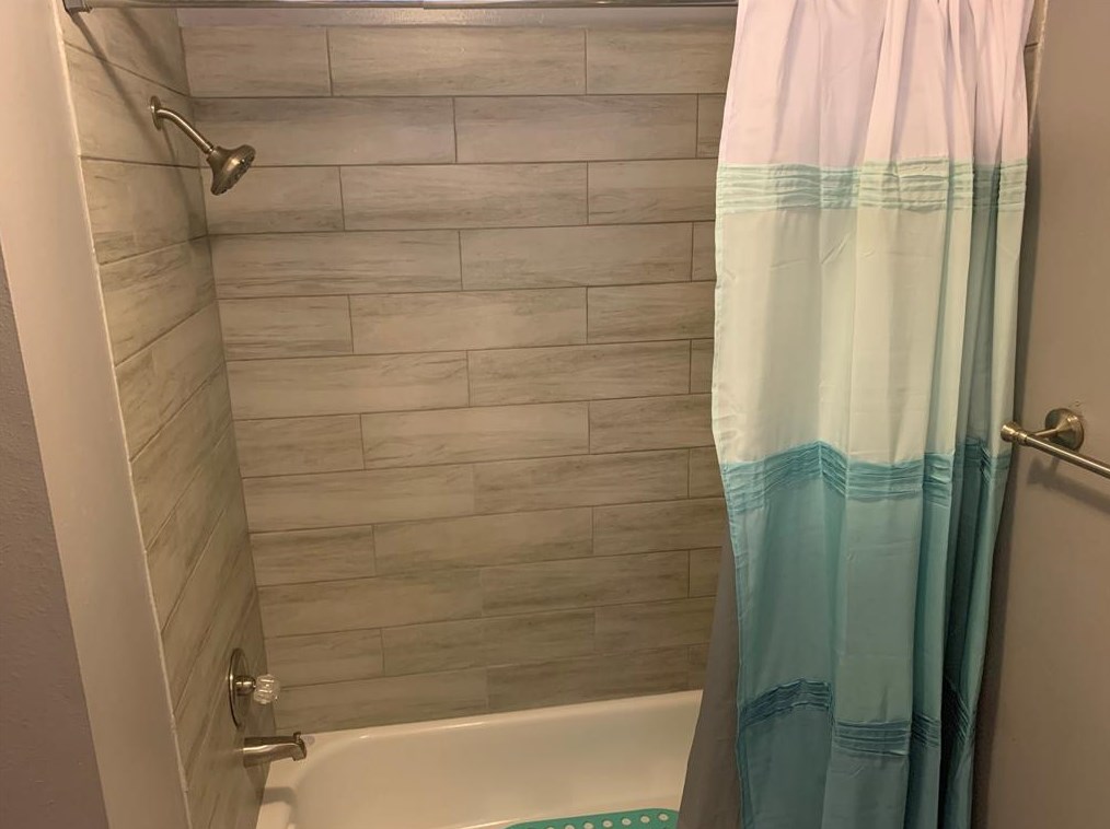 4929 Ricky St, Houston TX  77033-4303 exterior