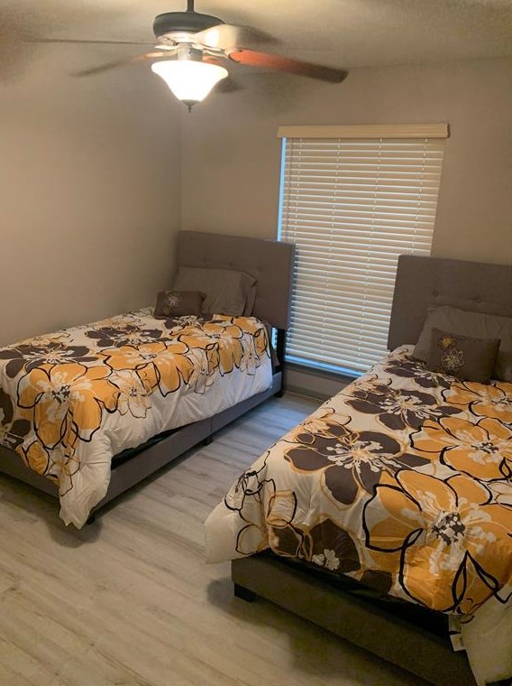 4929 Ricky St, Houston TX  77033-4303 exterior