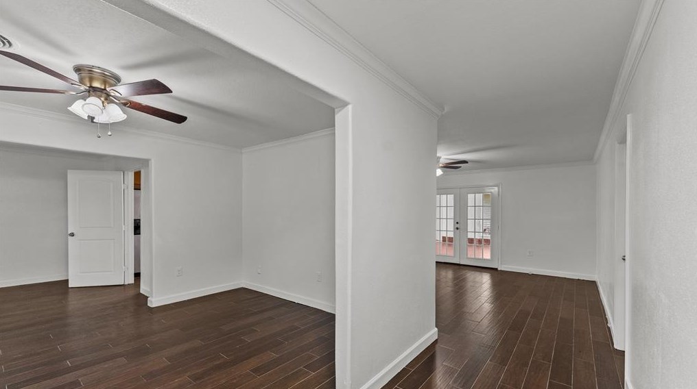 9019 Dunlap St, Houston TX  77074-7623 exterior