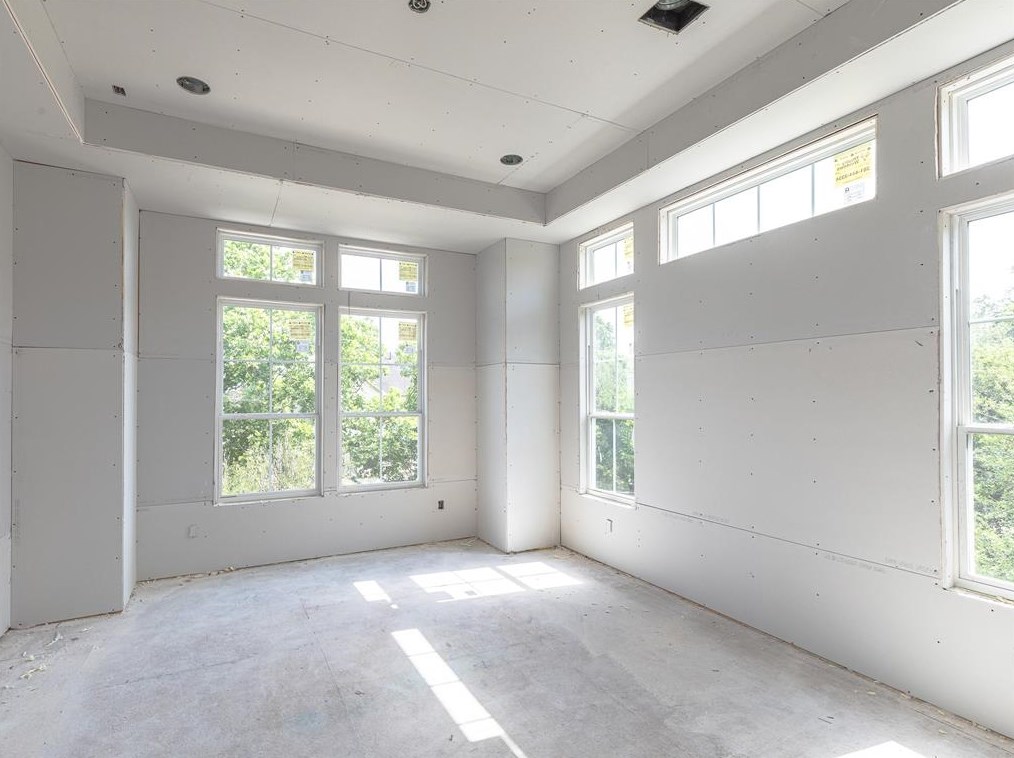 1525 Castle Ct, Houston TX  77006-5707 exterior