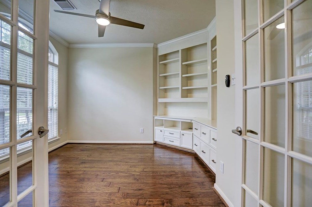 3 Acacia Park Cir, Spring TX  77382-1659 exterior
