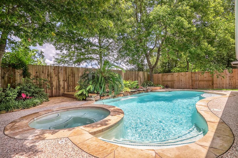 50 Camber Pine Pl, Spring TX  77382-5002 exterior