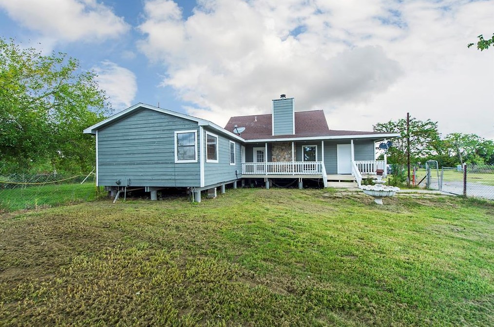 4300 Felscher Ln, Crosby TX  77532-6529 exterior