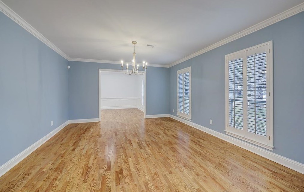 807 Patchester Dr, Houston TX  77079-5912 exterior