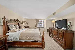 3525 Sage Rd, Houston, TX 77056 - Photo 15