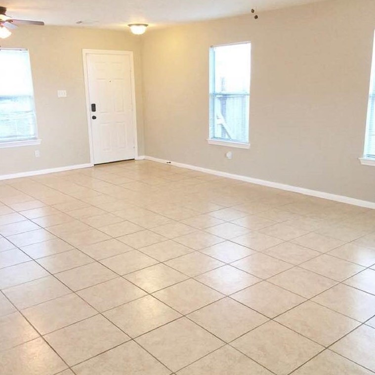 6726 Carly Park Way, Houston TX  77084-1363 exterior