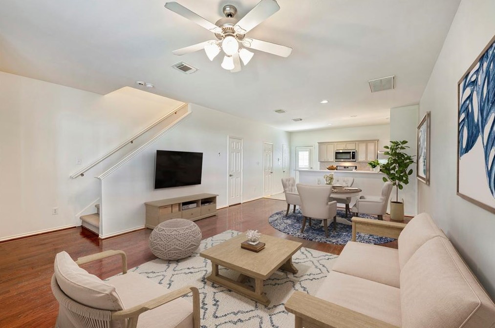 806 Heights Hollow Ln, Houston TX  77007-7072 exterior