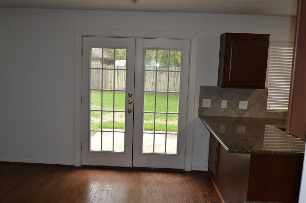 3327 Oak Branch Ln, Sugar Land TX  77479-2236 exterior