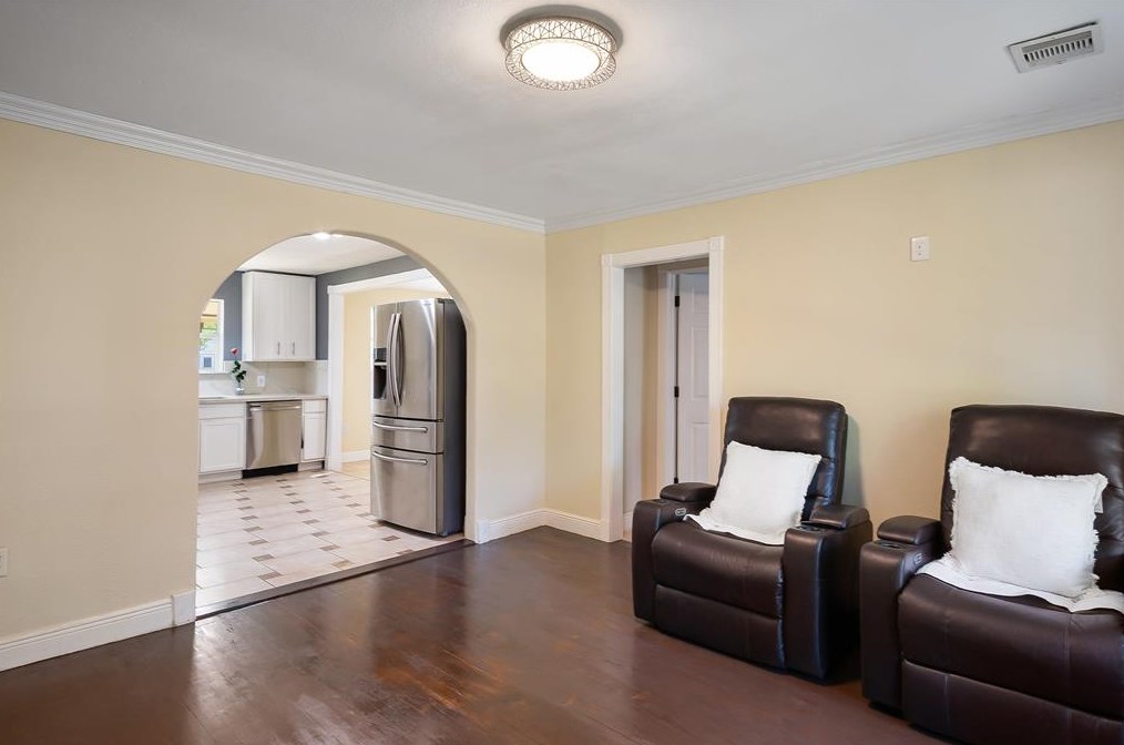 3806 Fern St, Pasadena TX 77503-1516 exterior