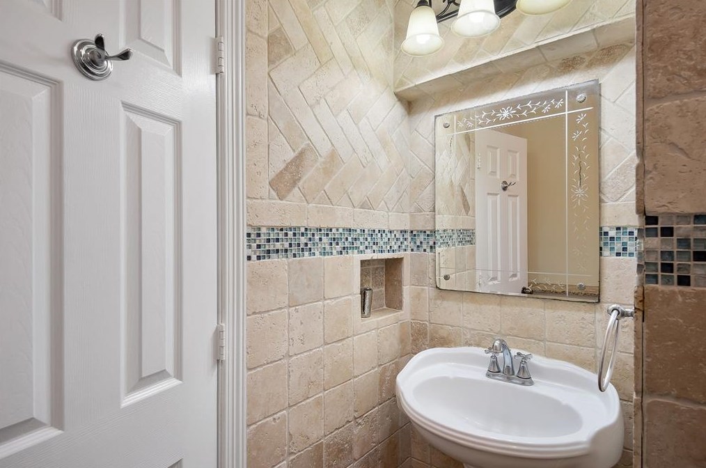 3806 Fern St, Pasadena TX 77503-1516 exterior