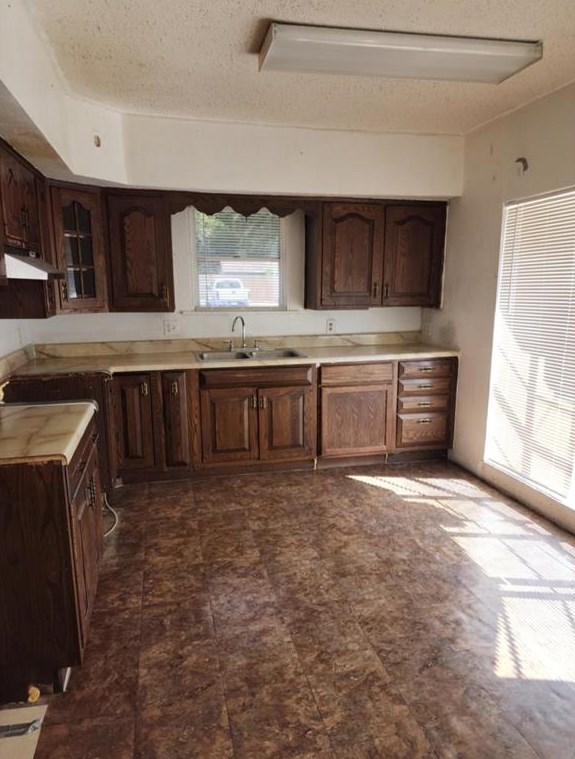 601 Zoe St, Houston TX  77020-5145 exterior