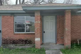 609 W 6th St, Sweeny, TX 77480 - Photo 5