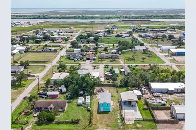 381 Center Street, Matagorda, TX 77457 - Photo 15