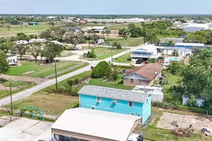 381 Center St, Matagorda, TX 77457 - Photo 9