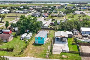 381 Center St, Matagorda, TX 77457 - Photo 13