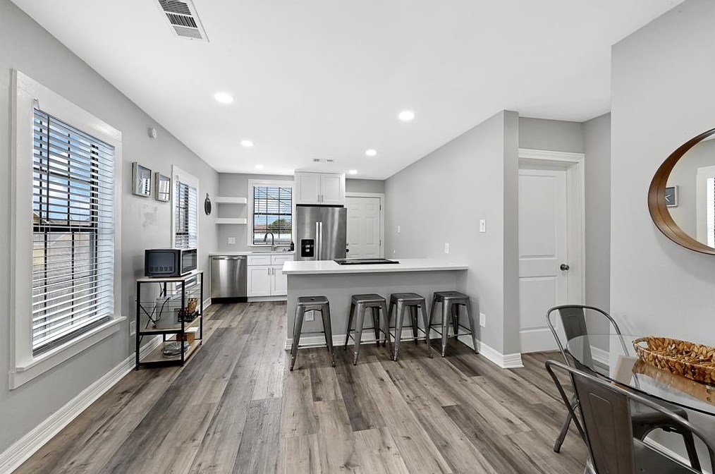 1112 45th St, Galveston TX  77550-3712 exterior