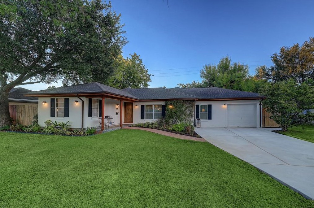 3019 Winslow St, Houston TX  77025-2638 exterior