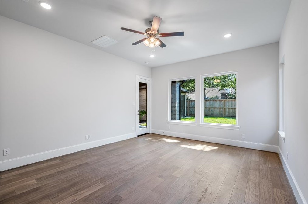 12503 Vindon Dr, Houston TX  77024-4000 exterior