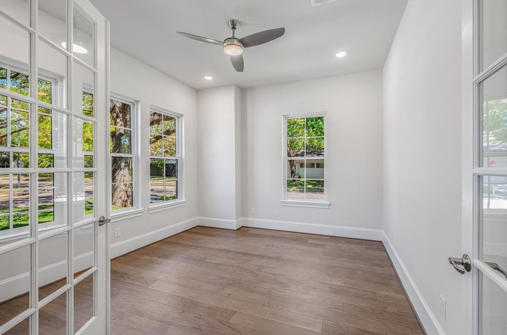 12503 Vindon Dr, Houston TX  77024-4000 exterior