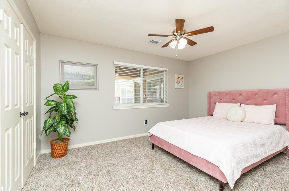 7407 Starbridge Dr, Houston TX  77095-2671 exterior