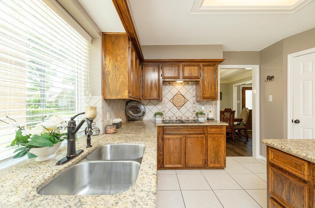 7407 Starbridge Dr, Houston TX  77095-2671 exterior