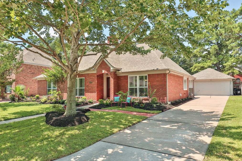 7407 Starbridge Dr, Houston TX  77095-2671 exterior