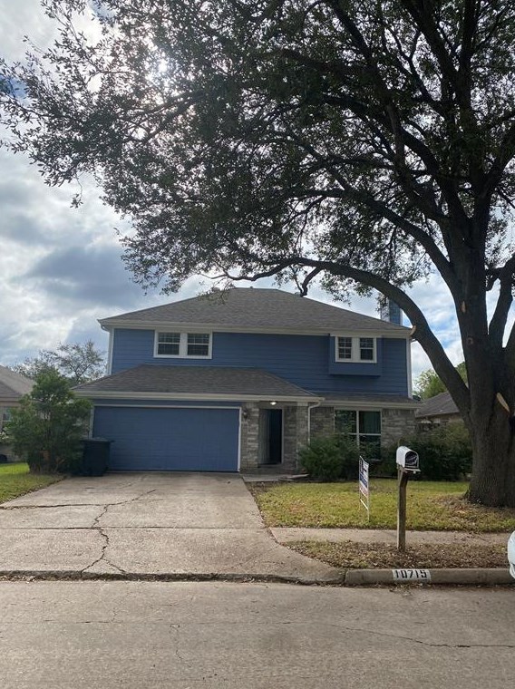 10715 Nobility Dr, Houston TX  77099-4004 exterior