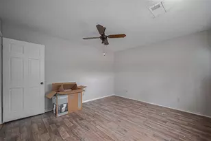 811 Loire Ln, Houston, TX 77090 - Photo 31