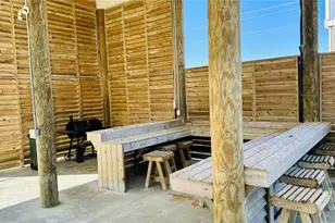 985 Gordon Dr, Gilchrist, TX 77617 - Photo 19