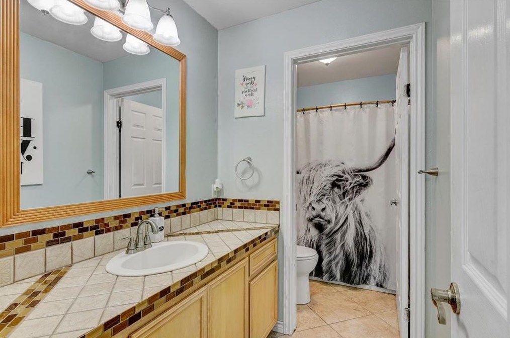 7870 Timberland Dr, Orange TX  77632-3795 exterior
