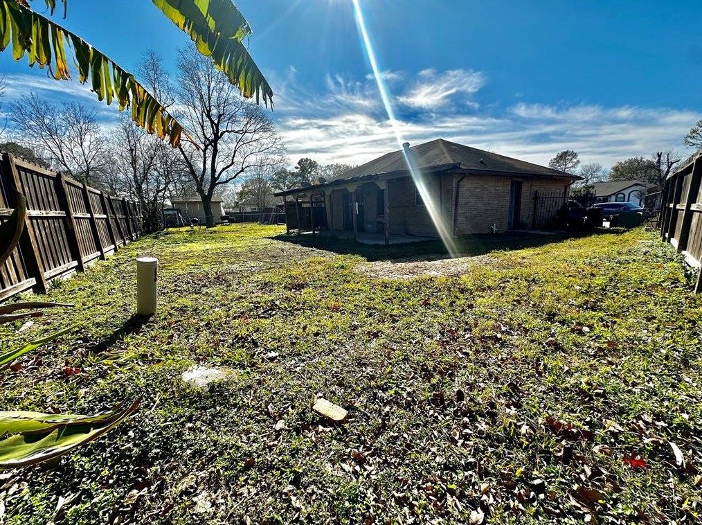12211 Wessex Dr, Houston TX  77089-6622 exterior