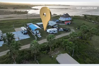 1035 Yeager Street, Gilchrist, TX 77617 - Photo 1