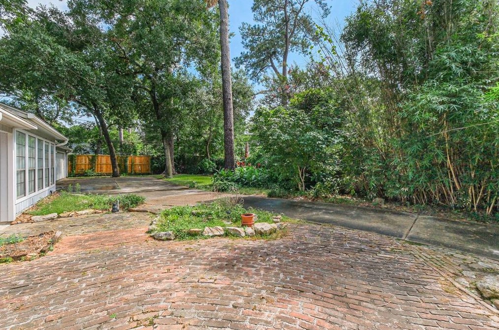 725 42 St, Houston TX  77018-4428 exterior