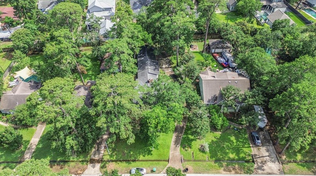 725 42 St, Houston TX  77018-4428 exterior