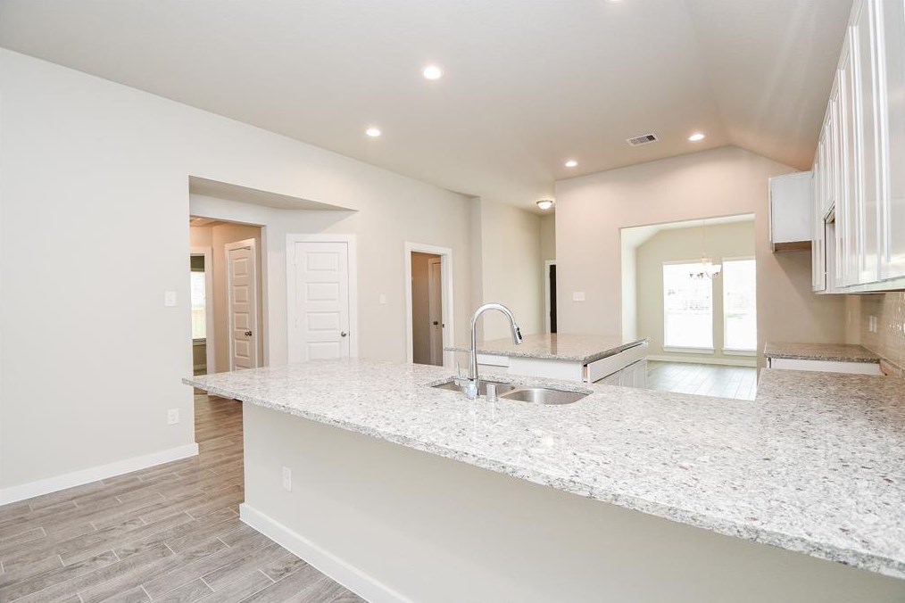 10918 Fall Fern Cir, Houston TX  77028 exterior