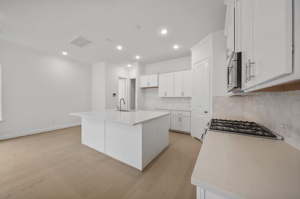 736 21 St, Houston TX  77008-3514 exterior