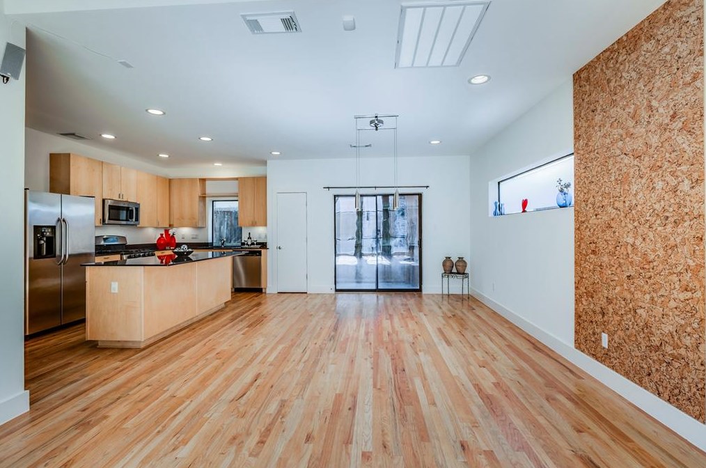 4449 Eigel St, Houston TX  77007-3522 exterior