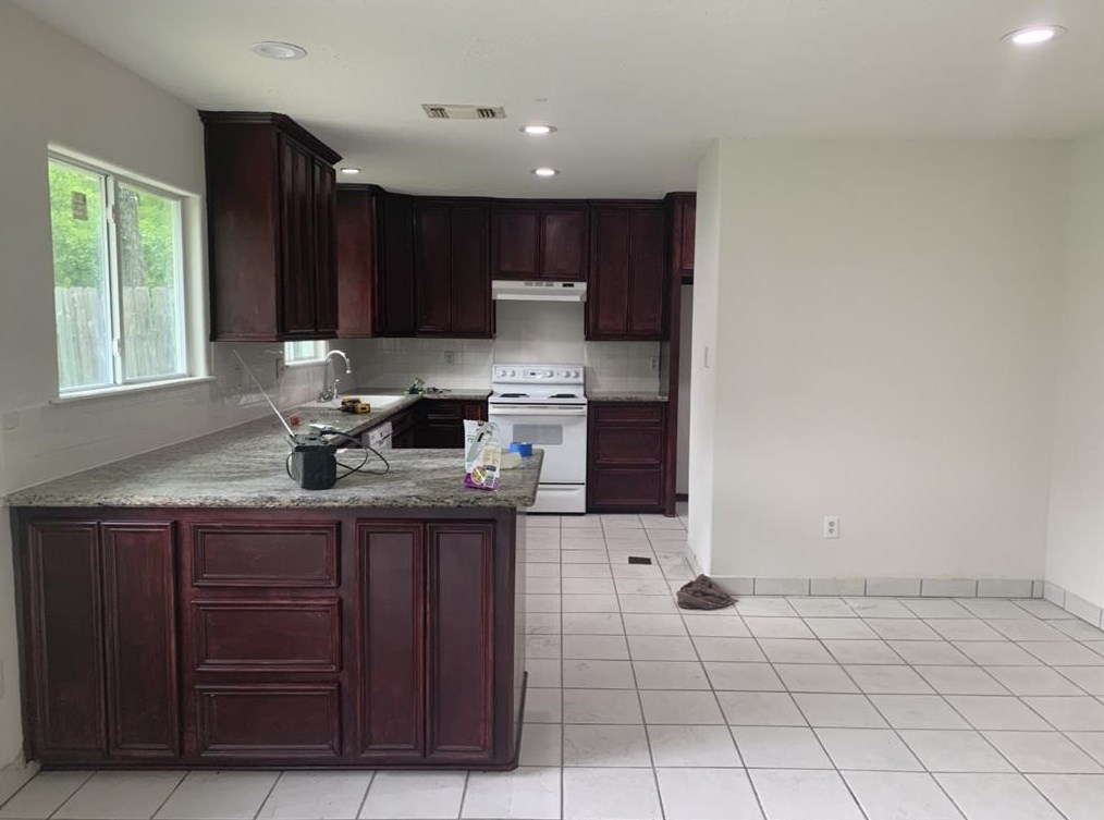 6646 Brookgate Dr, Spring TX  77373-7215 exterior