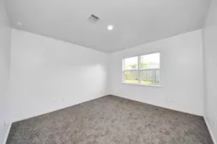 25469 Black Spruce Dr, Cleveland, TX 77328 - Photo 21