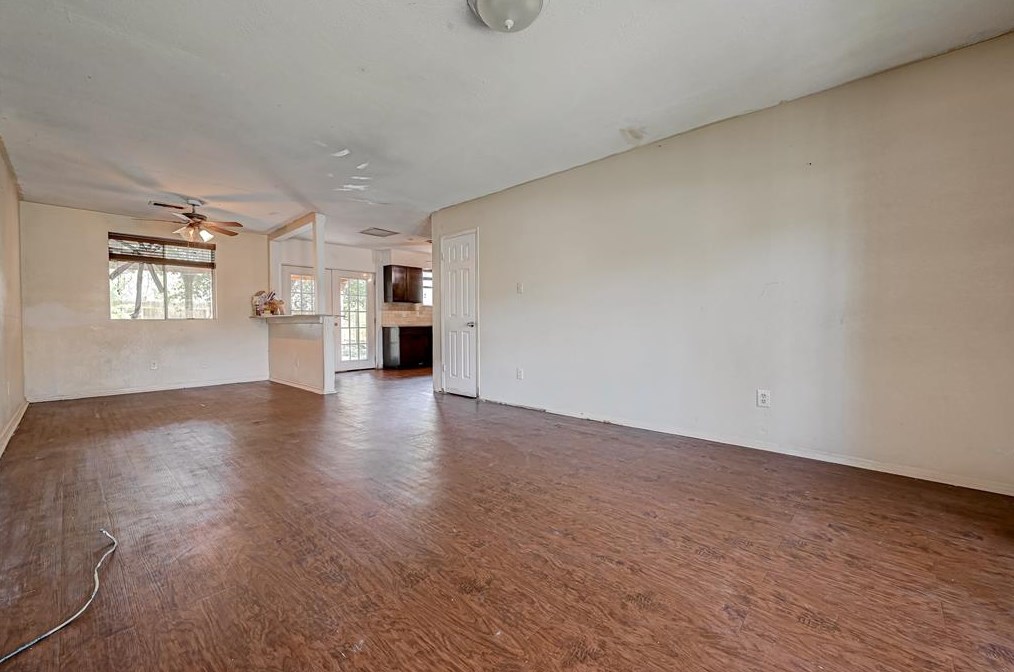11019 Sandstone St, Houston TX  77074-6515 exterior