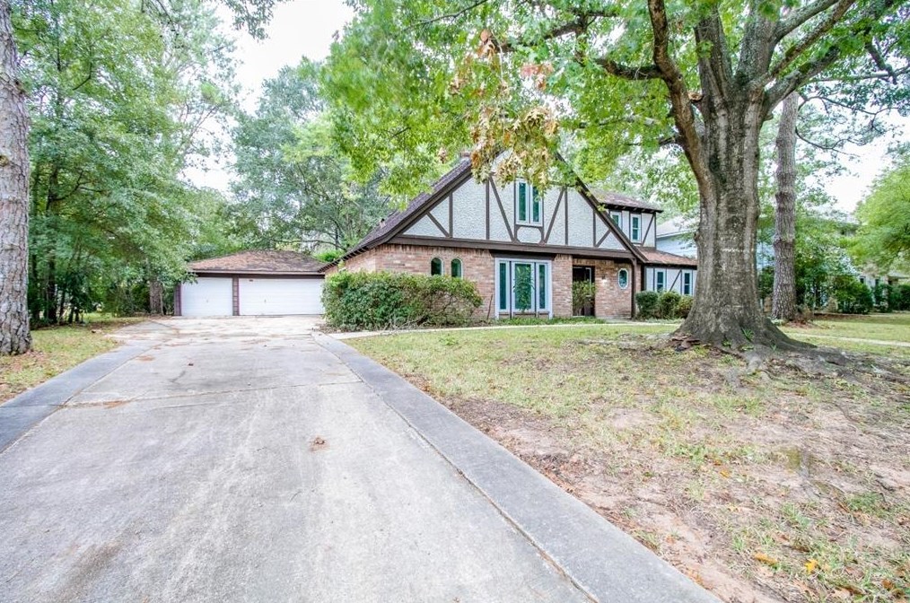 8303 Teakwood Forest Dr, Spring TX  77379-6309 exterior
