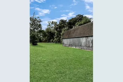 6735 Alpine Drive, Houston, TX 77061 - Photo 5