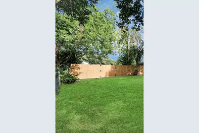 6735 Alpine Drive, Houston, TX 77061 - Photo 3