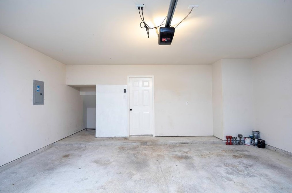 13839 Maximos Dr, Houston TX  77083-8047 exterior