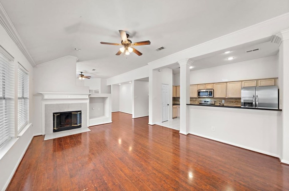 38 Bayou Springs Ct, Spring TX  77382-1061 exterior