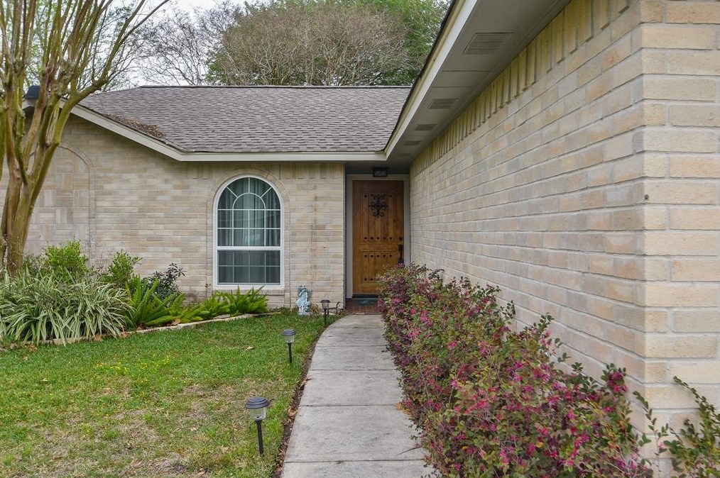 14214 Cornelia Dr, Cypress TX  77429-2522 exterior