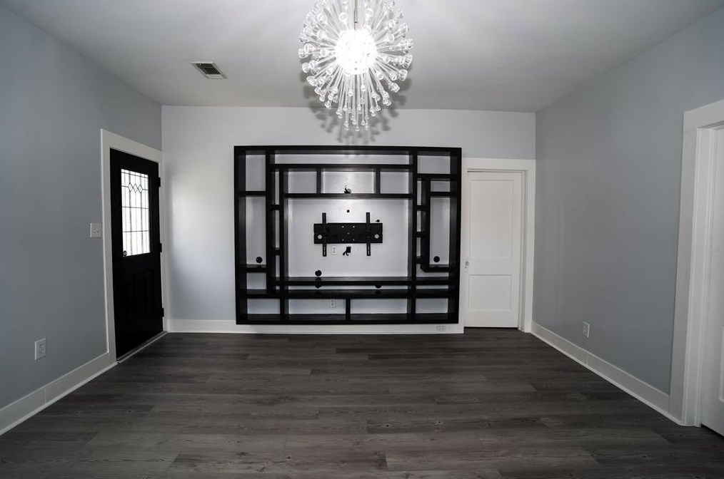 211 Cottage St, Houston TX  77009-5506 exterior
