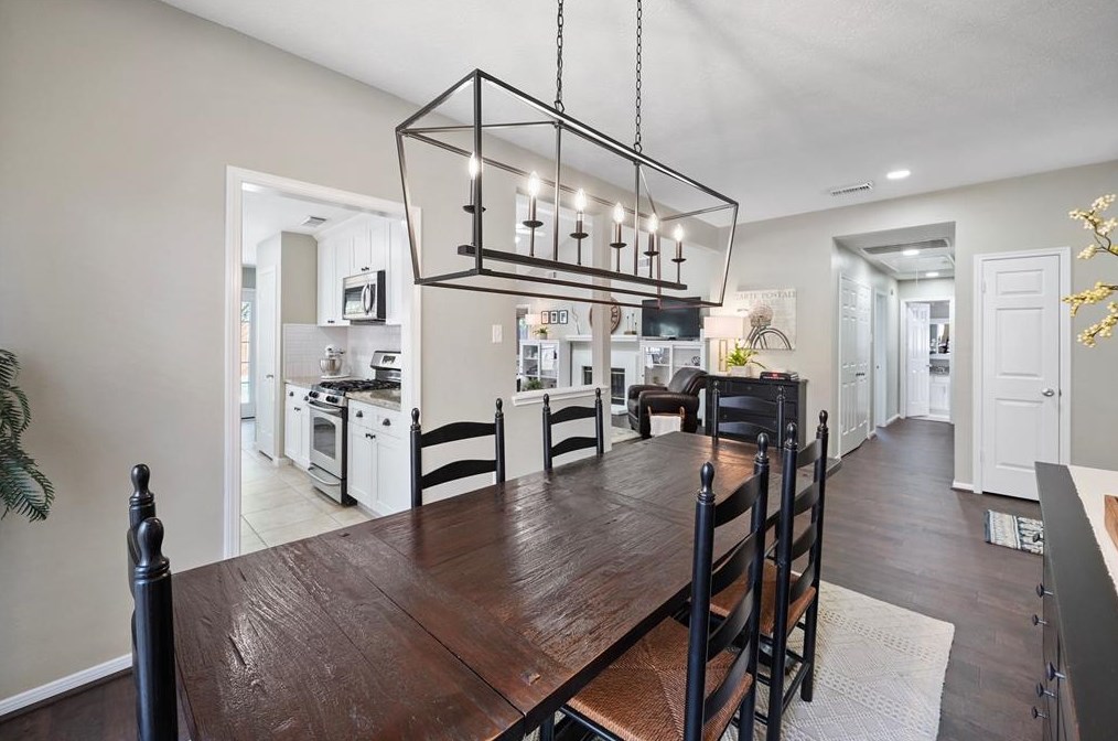 3302 Barkers Frst Ln, Houston TX  77084-5549 exterior